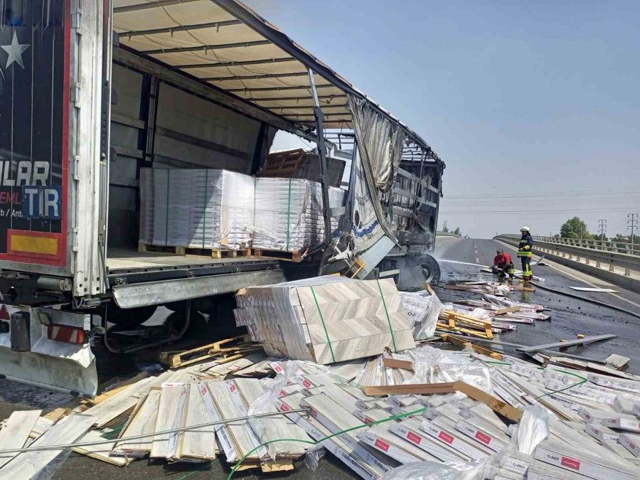 Kaza Yapan Tır Alev Alev Yandı