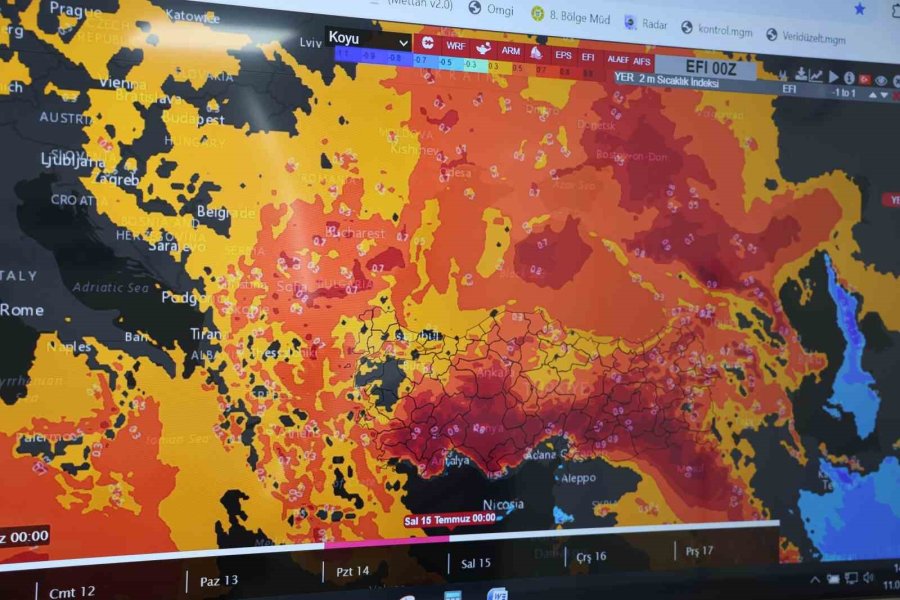 Bunaltıcı Sıcaklık Bazı Bölgelerde Yerini Yağışa Bırakacak