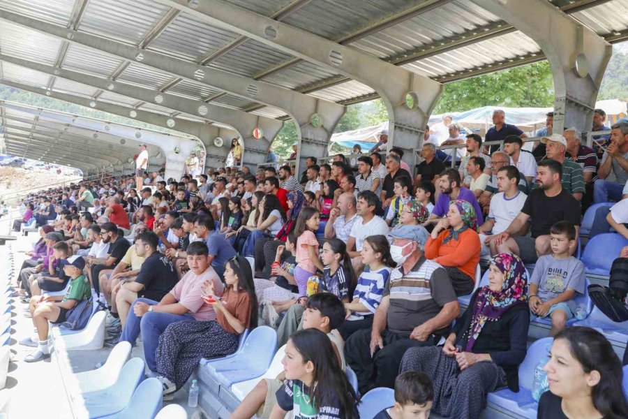30 Ağustos Zafer Kupası Yaylalarda Coşkuyla Başladı