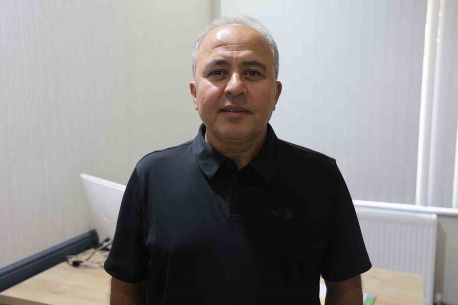 Uzmanlardan Ebeveynlere Öğrencilere ‘rehberlik Edin’ Tavsiyesi