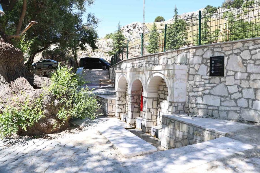 Asat’tan Korkuteli’ne Altyapı Atağı: Su Kaynağı Yenilendi