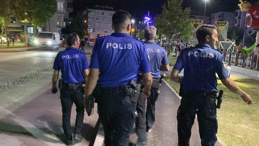 Aksaray’da Asayiş Ekipleri Park Ve Bahçelerde Kuş Uçurtmuyor