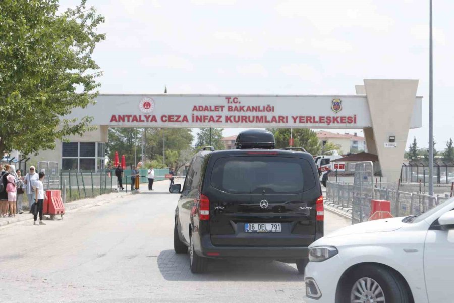 Mansur Yavaş, Başkan Böcek’i Ziyaret Etti