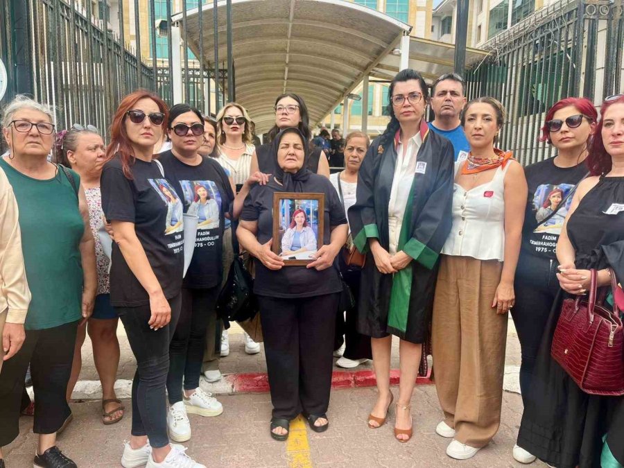 Eşini 9 Kurşunla Öldüren Koca Ve Arkadaşına Ağırlaştırılmış Müebbet Talebi