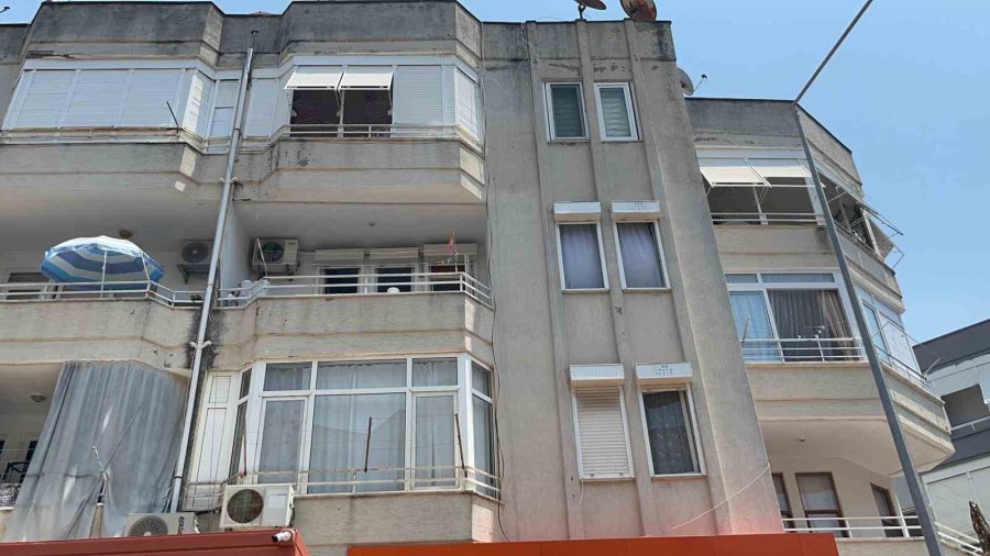 Alanya’da Yaşayan Kanadalı Şahıs Evinde Ölü Bulundu