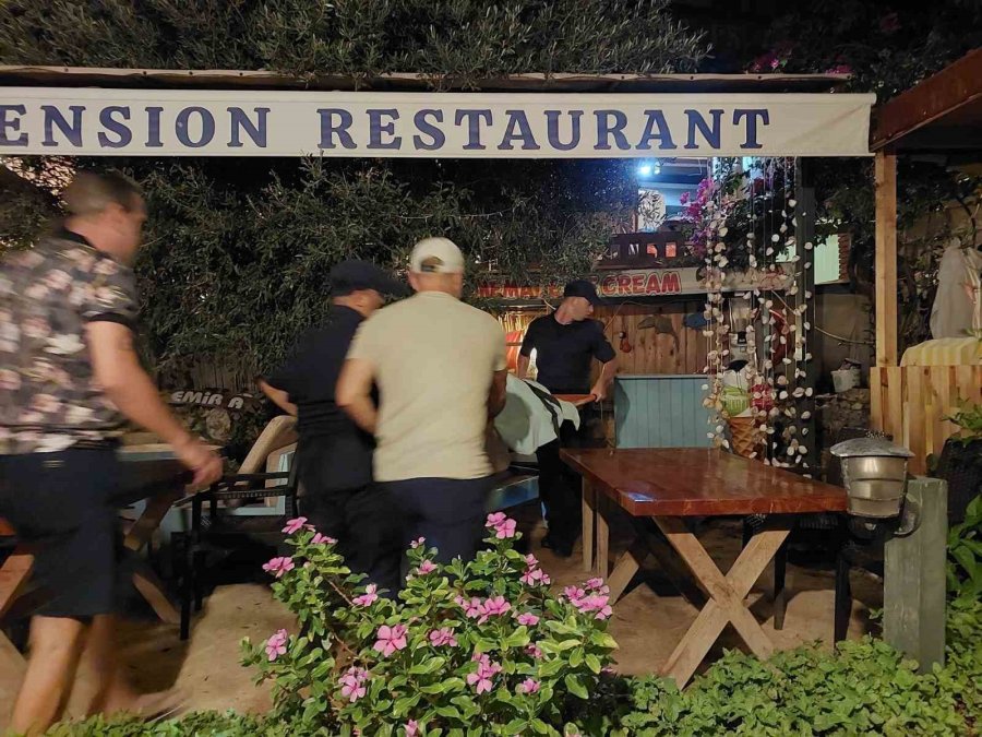 Araç Yolu Olmayan Kaleköy’de Kalp Krizi Geçiren Vatandaşa Sahil Güvenlik Ekipleri Yetişti