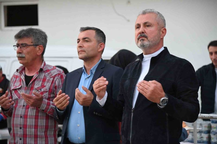 Eski Manavgat Belediye Başkanı Sözen Chp’den İstifa Etti