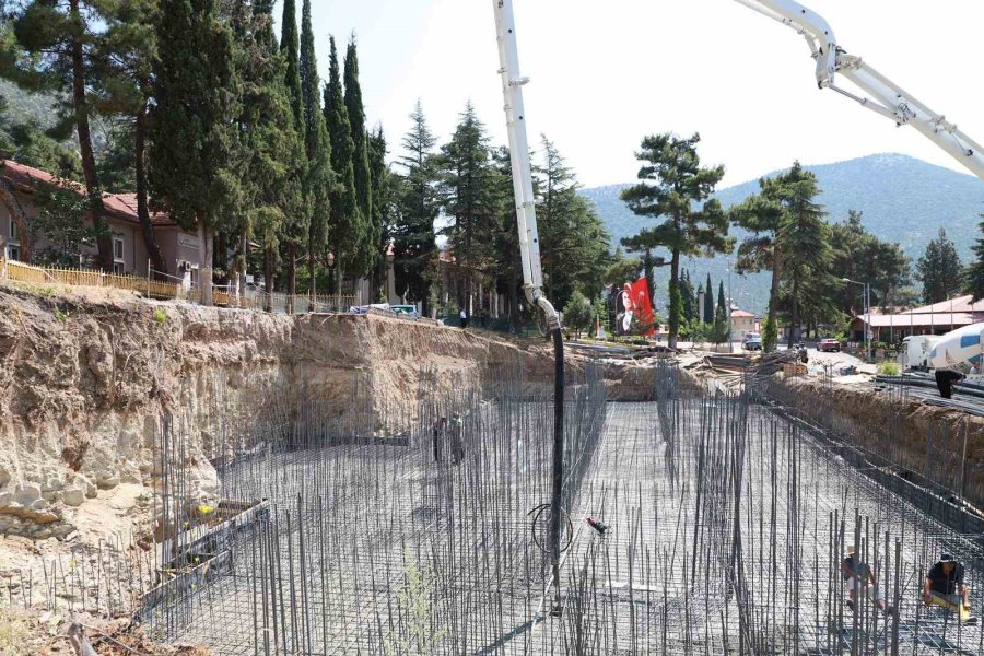 Akseki’ye Yeni Sağlık Merkezi Ve 112 İstasyonu Yapılıyor