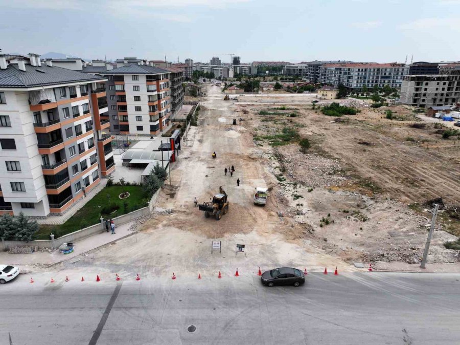 Karatay’da İki Cadde Birbirine Bağlanıyor