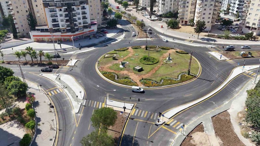 Mersin’de Kavşak Düzenlemesiyle Trafik Rahatlatılıyor