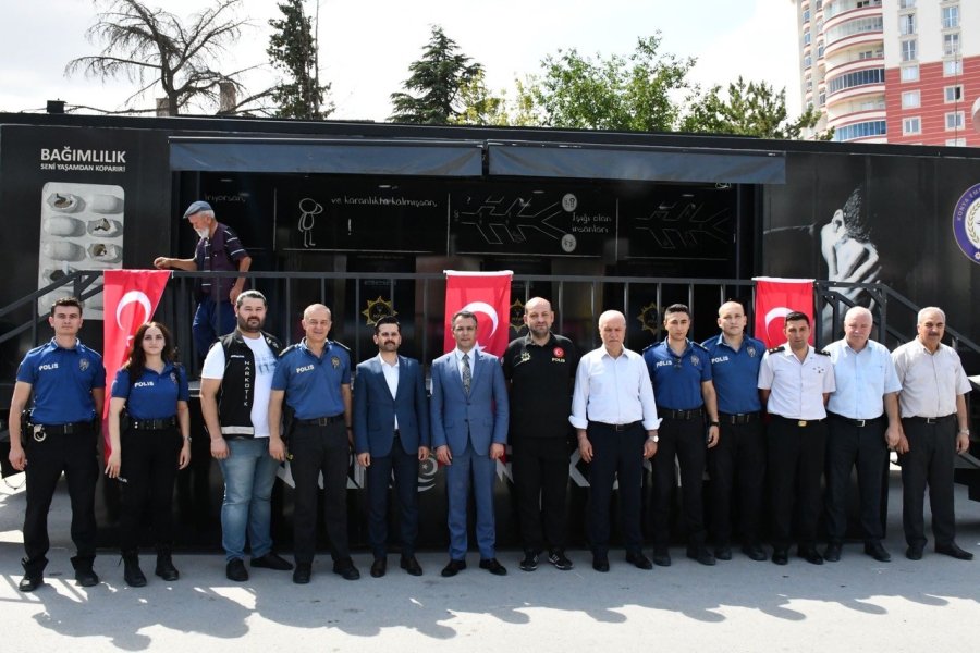 Kulu’da "en İyi Narkotik Polisi Anne" Semineri