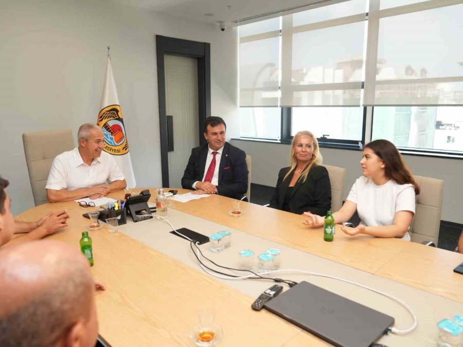 Alanya’nın Gurur Tablolarından Özçelik’e Ziyaret