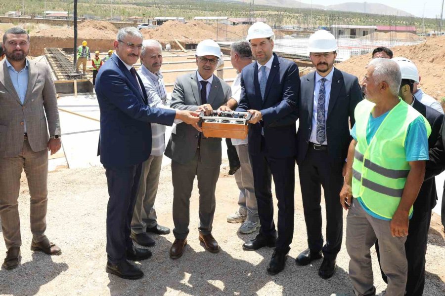 Niğde’de Hıdırlık Külliyesi’nin Temeli Atıldı