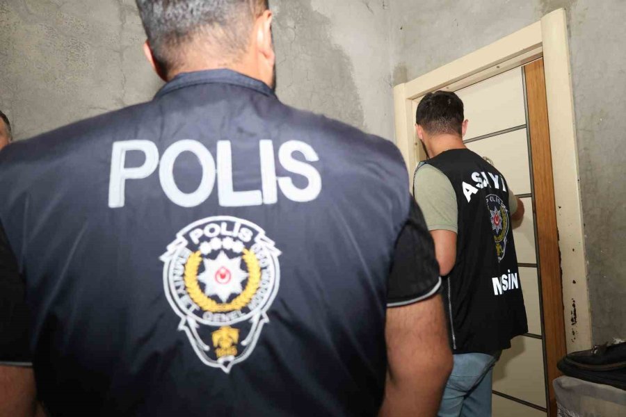 Mersin’de Aranan Şahıslara Yönelik Operasyon: 81 Kişi Yakalandı