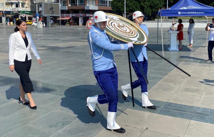 Kıbrıs Barış Harekâtı’nın 51. Yılı Nedeniyle Antalya’da Tören Düzenlendi