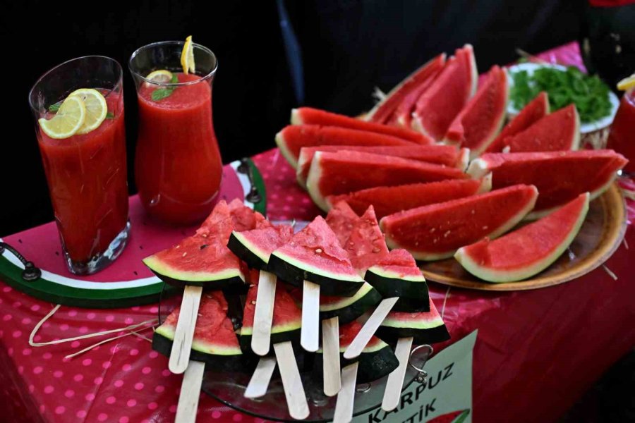 Muratpaşa’da Özel Gereksinimli Bireyler Mutfak Atölyesinde Buluştu