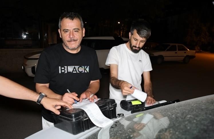 "dur" İhtarına Uymayan Ehliyetsiz Sürücü 3. Kez Alkolü Yakalandı