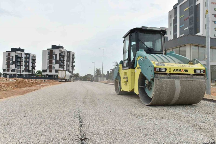 Habibler Mahallesi Sathi Asfaltla Buluştu