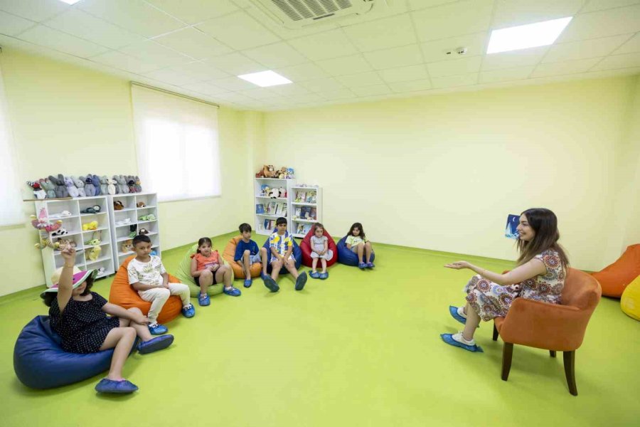 Toroslar Çocuk Kampüsü İle Çocuklar Bilimi Eğlenceyle Öğreniyor