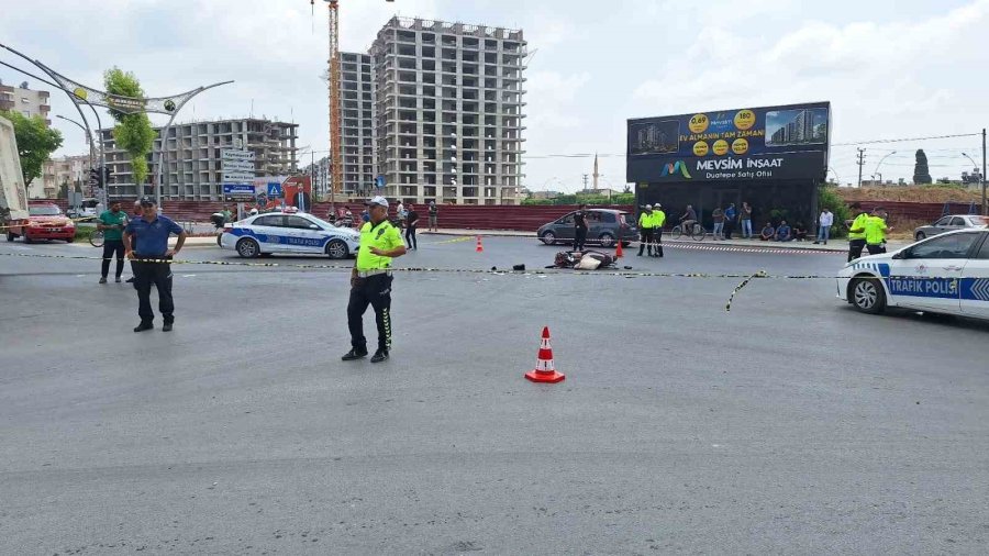 Tarsus’ta Kamyon İle Motosiklet Çarpıştı: 1 Ölü, 1 Yaralı