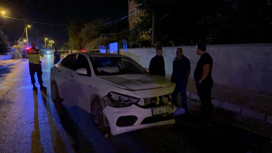 Otomobiller Kafa Kafaya Çarpıştı: 3’ü Çocuk 6 Yaralı