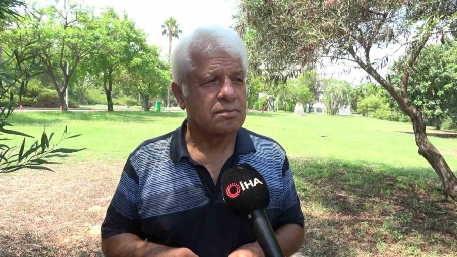 Uzman İsim Caretta Caretta Isırma Vakalarının Sebebini Açıkladı