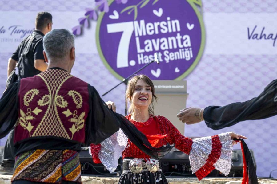 Mersin’de ’7. Lavanta Hasat Şenliği’ Düzenlendi