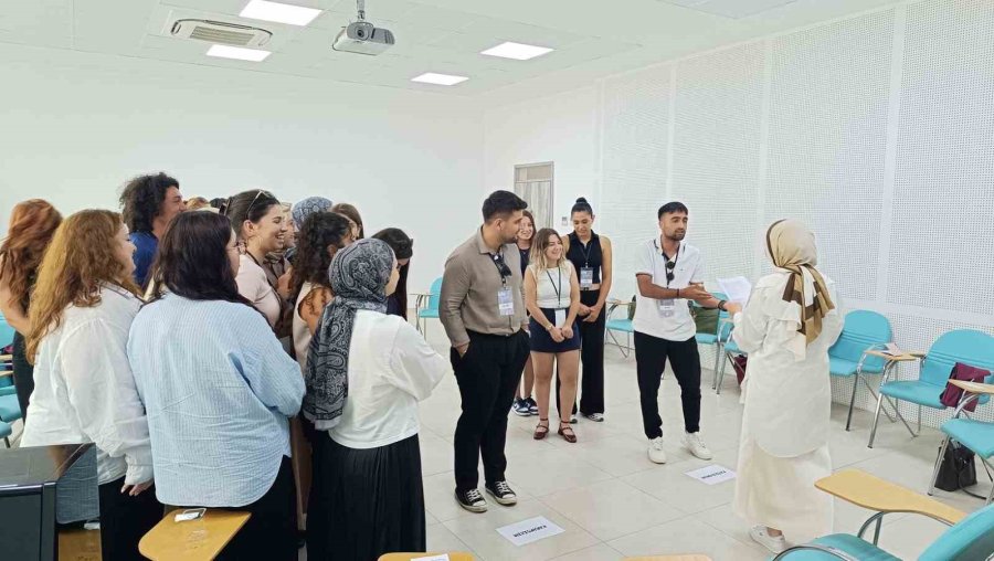 Pdr Öğrencileri Alkü’de Buluştu