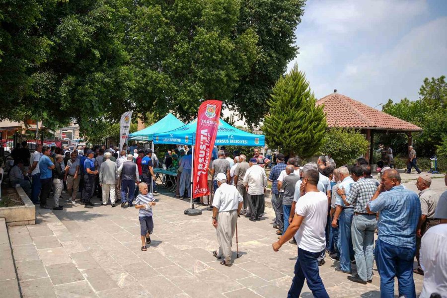 Tarsus Belediyesinden Muharrem Ayına Özel Aşure İkramı