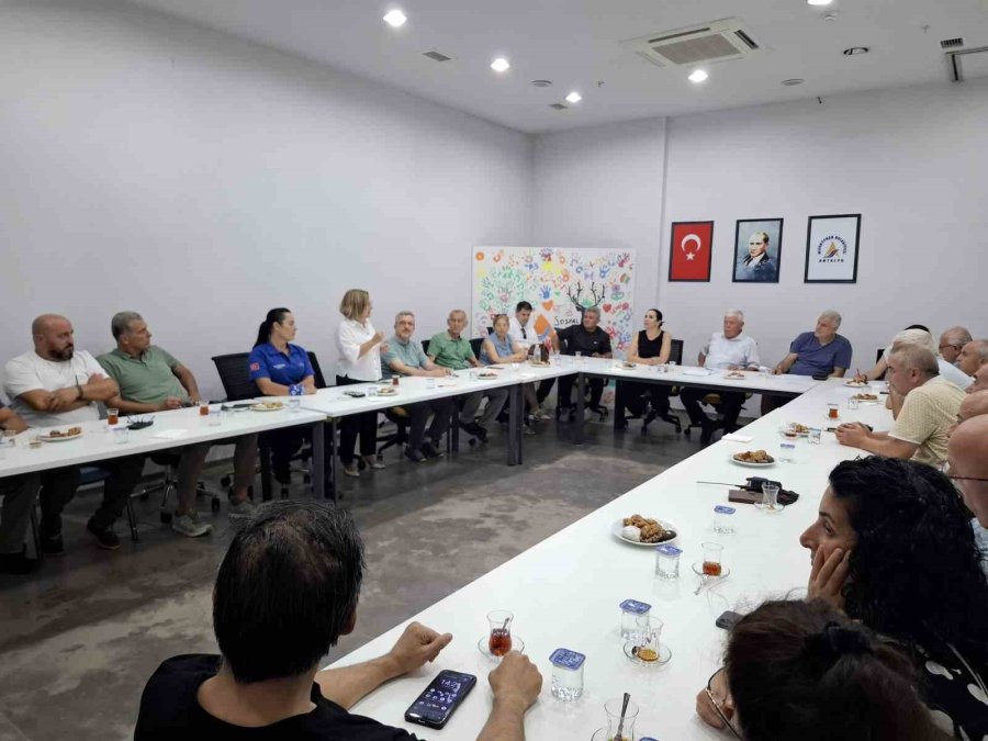 Stk’lardan Antalya Müzesi İçin Çağrı: "yıkmayalım, Yaşatalım"