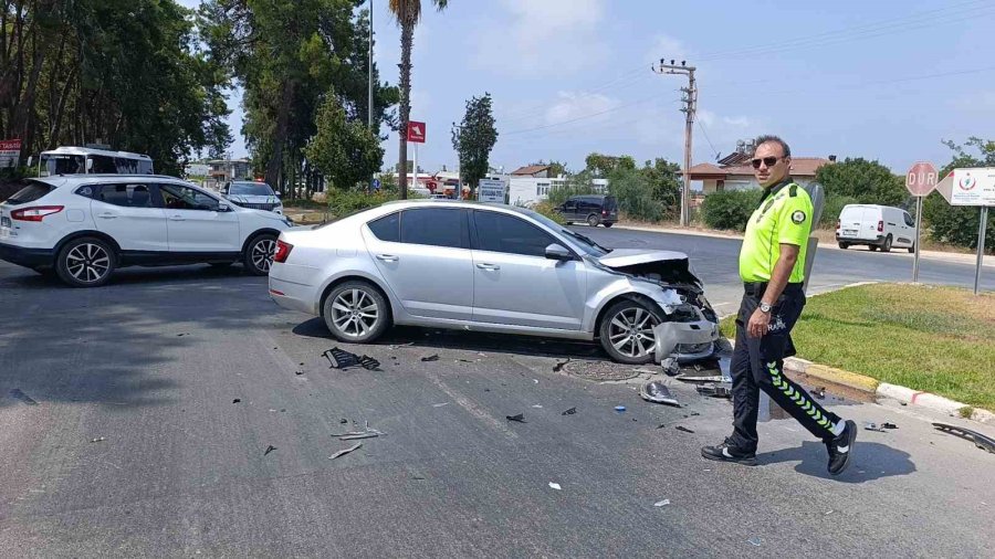 Arabasını Kenara Çekerek Babaları İçin Ağlayan Çocukları Sakinleştirdi