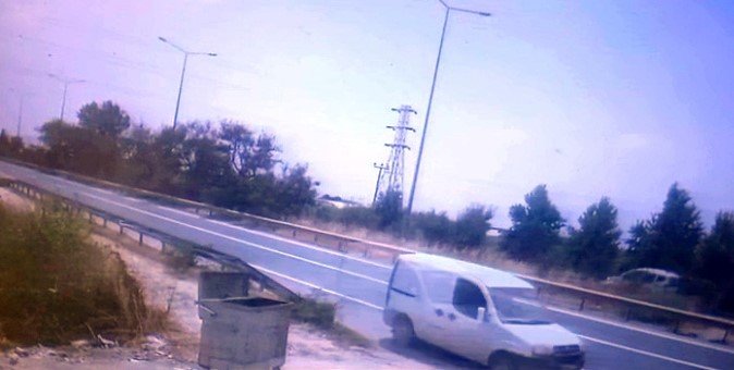 Manavgat’ta Hafif Ticari Araç Boş Sulama Kanalına Devrildi: 1 Yaralı