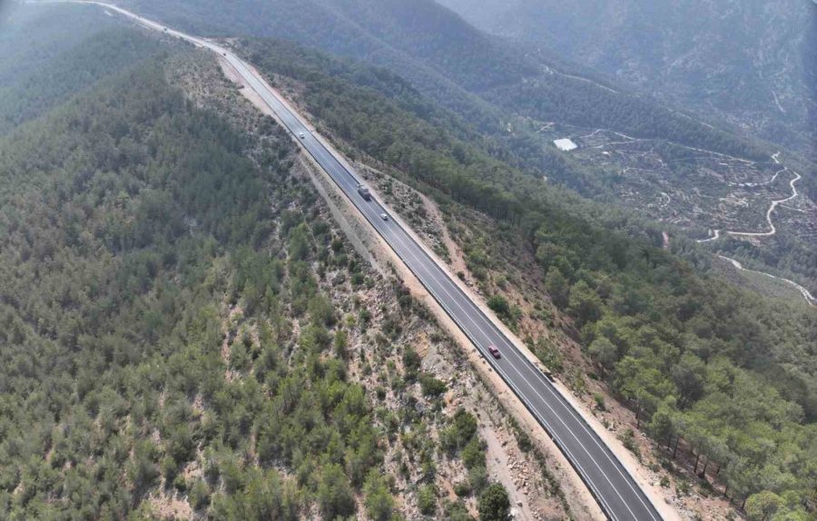 Mersin’de Orman Yangınlarına Karşı Önlemler Aralıksız Sürüyor