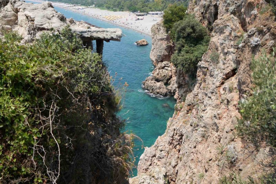 Statüsü Değiştirilen Falezlerin Bir Bölümü İçin Yapılaşma Endişesi