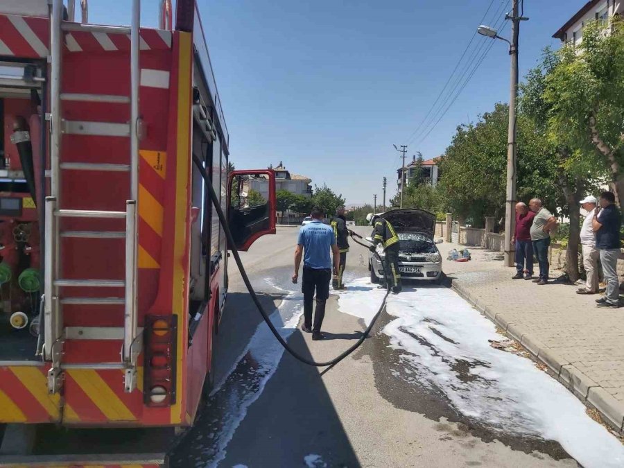 Karaman’da Oto Yangını