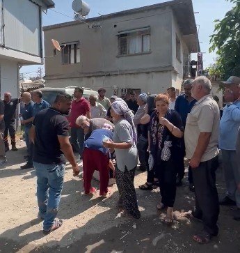 Mersin’de Ev Yangını: 2 Çocuk Annesi Kadın Hayatını Kaybetti