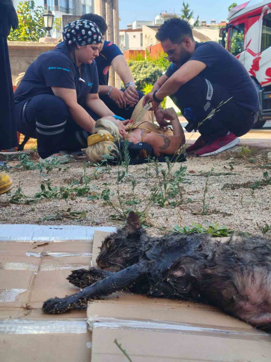 Kedisi İçerdeyken Evi Evi Yanan Ukraynalı Kadın Yaşadığı Şoku Anlattı