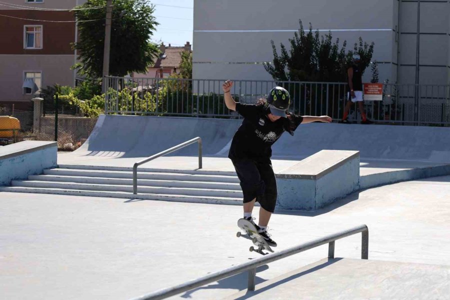 Anadolu Yıldızlar Kaykay Türkiye Birinciliği, Karaman’da Başladı
