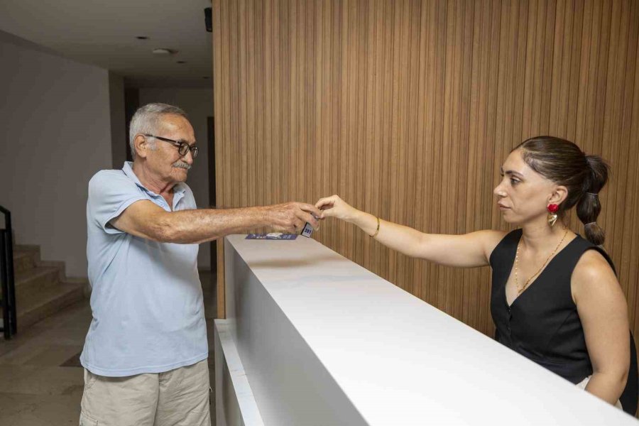 Mersin’deki Refakatçi Evi, Hasta Ve Yakınlarına Umut Olmaya Devam Ediyor