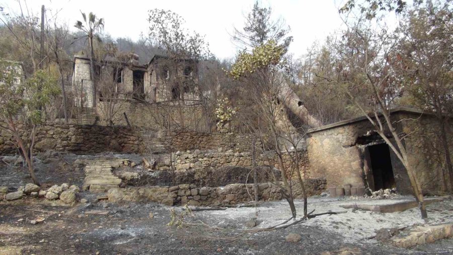 Silifke’deki Orman Yangını Büyük Ölçüde Kontrol Altına Alındı