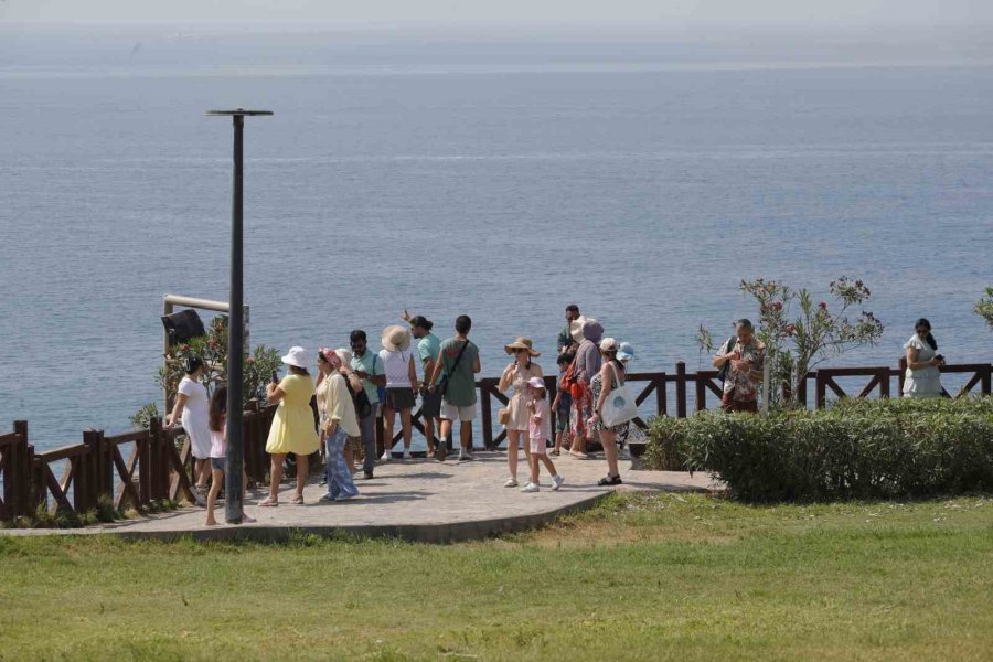 Şelaleden Denize Birinin Düştüğü İddiasıyla Arama Çalışmaları Yeniden Başladı