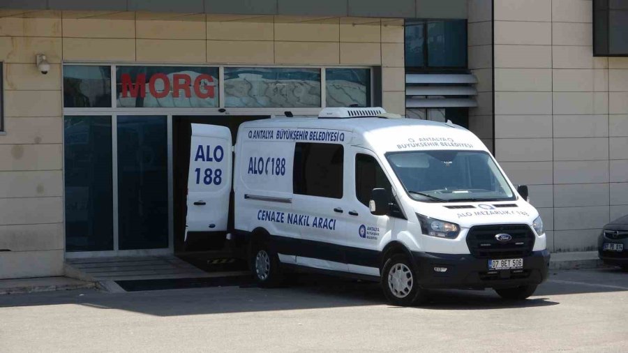 Acılı Annenin Feryadı Yürekleri Dağladı