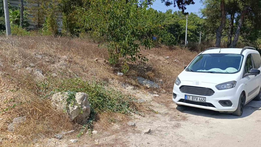 Direksiyon Başında Kalp Krizi Geçiren Sürücü Hayatını Kaybetti