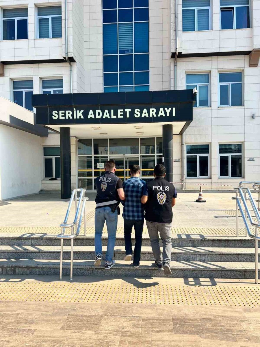 Villadan Hırsızlık Yapan Şüpheli, Çalıntı Eşyalarla Birlikte Alanya’da Yakalandı