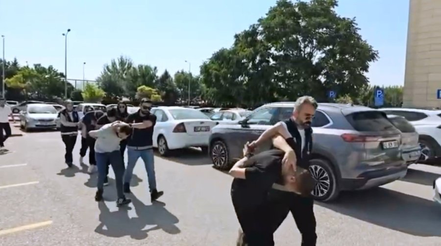 Konya’da Masaj Salonlarına Yönelik Operasyonlarda İkinci Dalga: 2 Kişi Tutuklandı