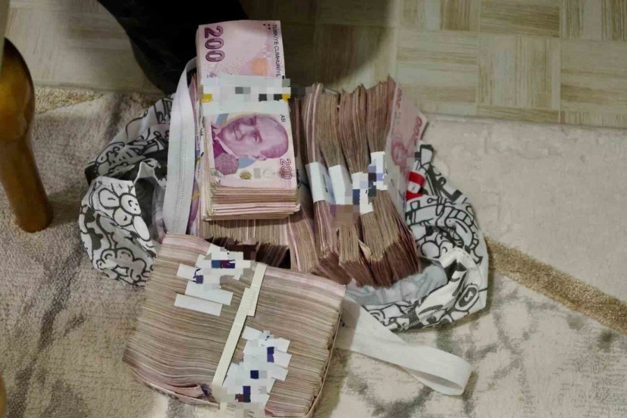 Mersin’de Suç Örgütüne Şafak Operasyonu: 18 Gözaltı