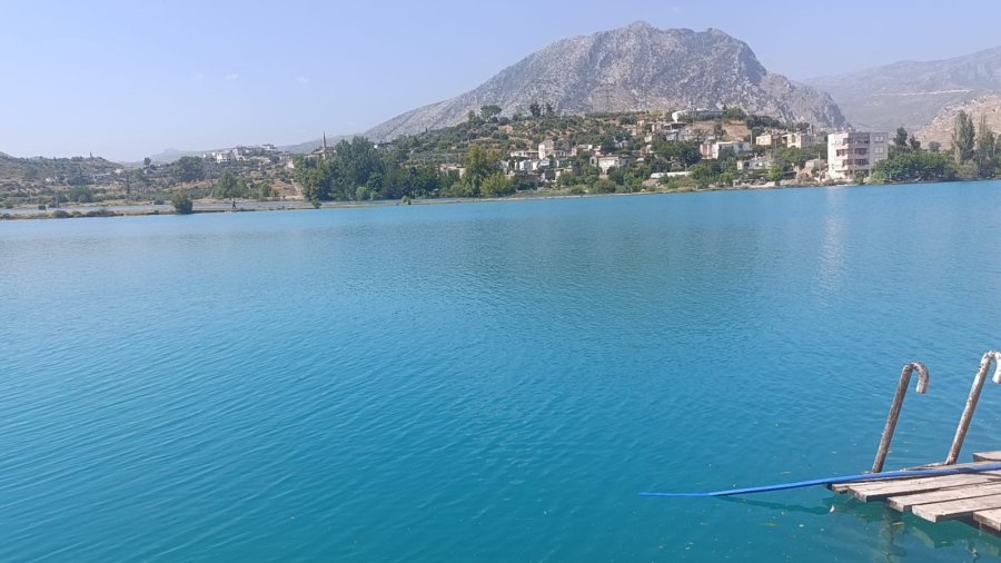 Yeğeninin Düşen Terliğini Almak İçin Girdiği Baraj Gölünde Kayboldu