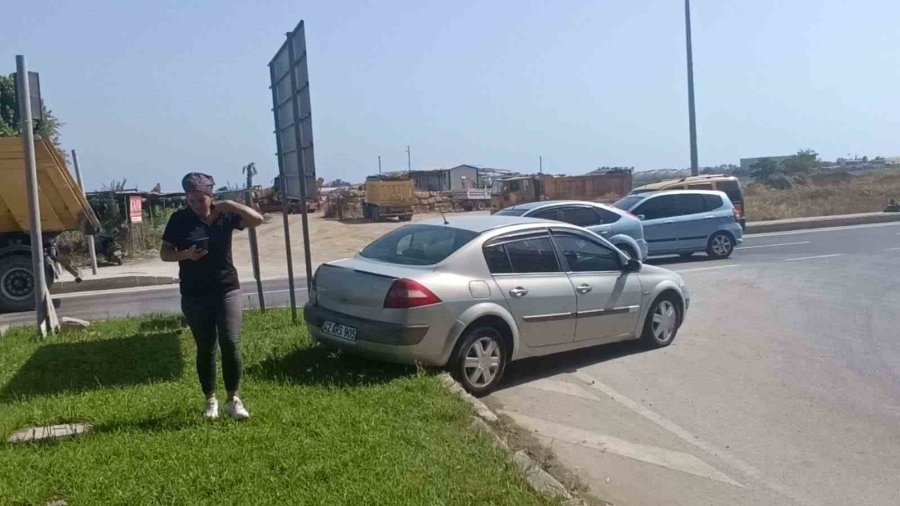 Kaza Yapan Sürücü Hastaneye Gitmeyi Reddetti