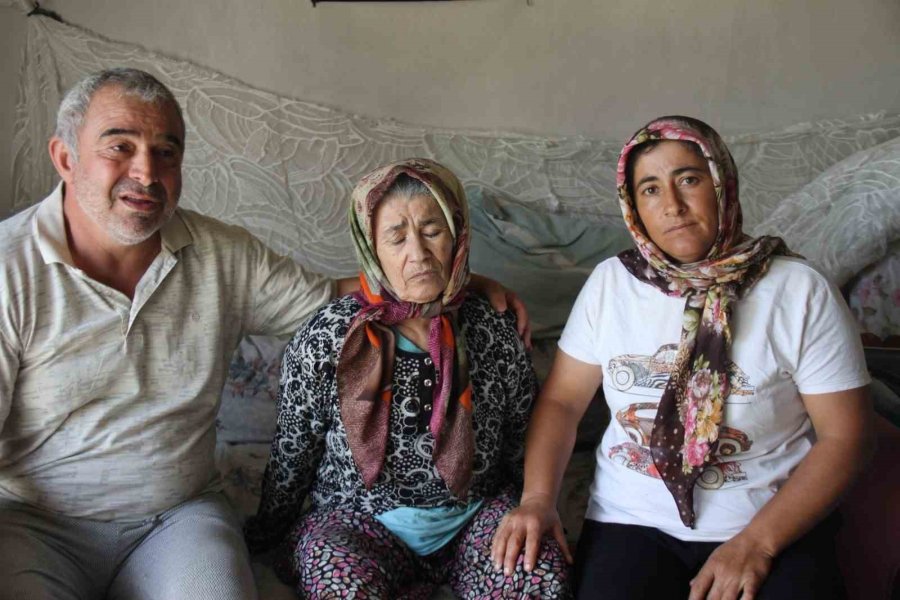 Yangında Depoda Sakladıkları 90 Bin Tl Kül Olan Aile Merkez Bankası’na Başvurdu