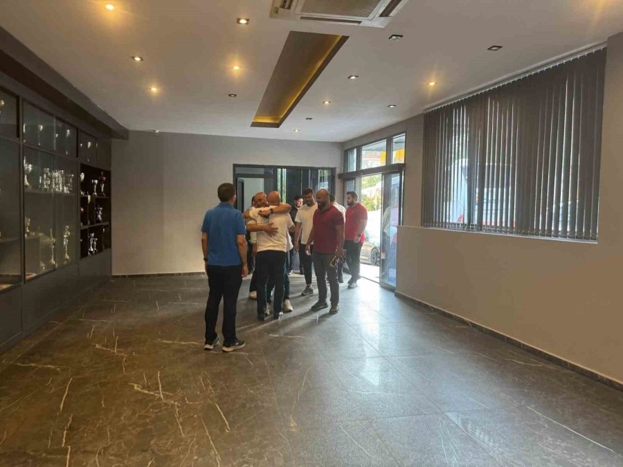 Başpehlivan Orhan Okulu’nun Hedefi Üçüncü Altın Kemer